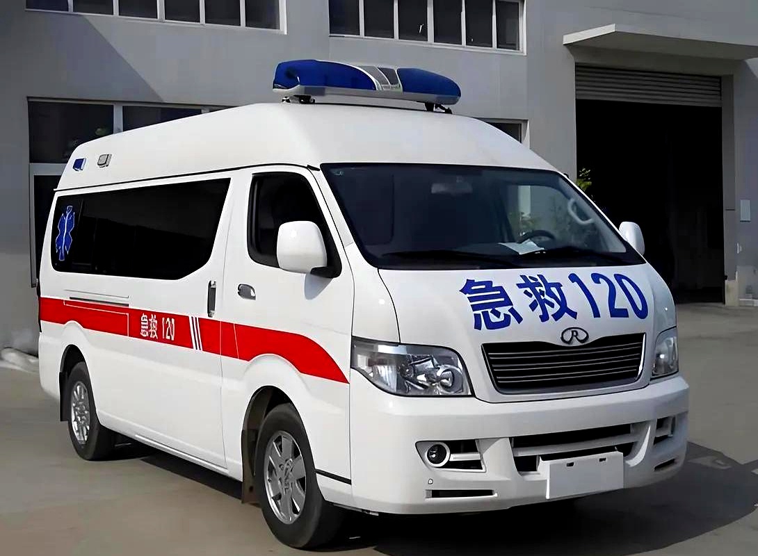 他站在厨房门口嘟囔了几句,我没理他,继续做饭,他就骑着电动车出去了