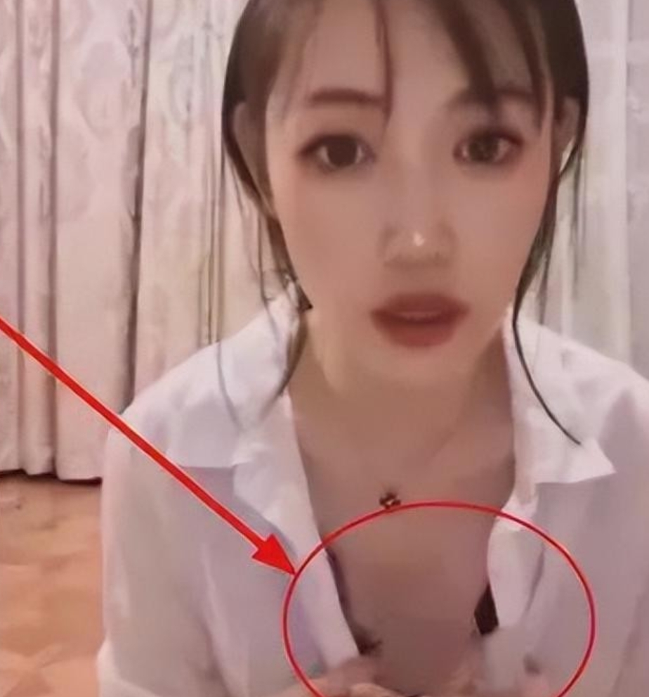 从马蓉的现状来看,离开王宝强后,她已经活成了人间笑话,如过街老鼠般