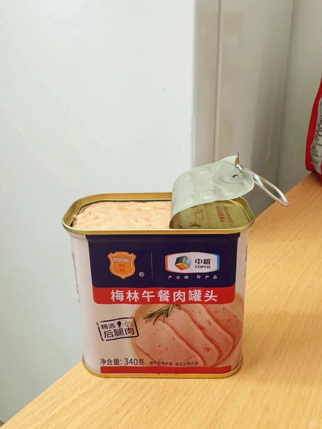 午餐肉罐头家中囤货必备 在这个速食盛行的时代,一款好吃的午餐肉罐头