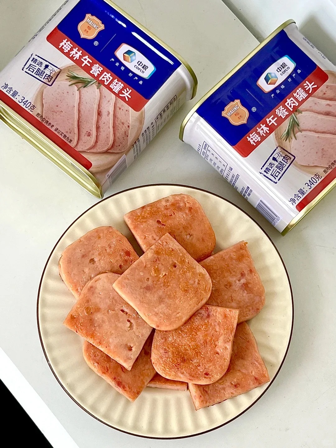 午餐肉罐头家中囤货必备 在这个速食盛行的时代,一款好吃的午餐肉罐头