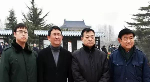 2021 年 3 月 1 日,王景清因病离世,其遗体告别仪式在八宝山隆重举行