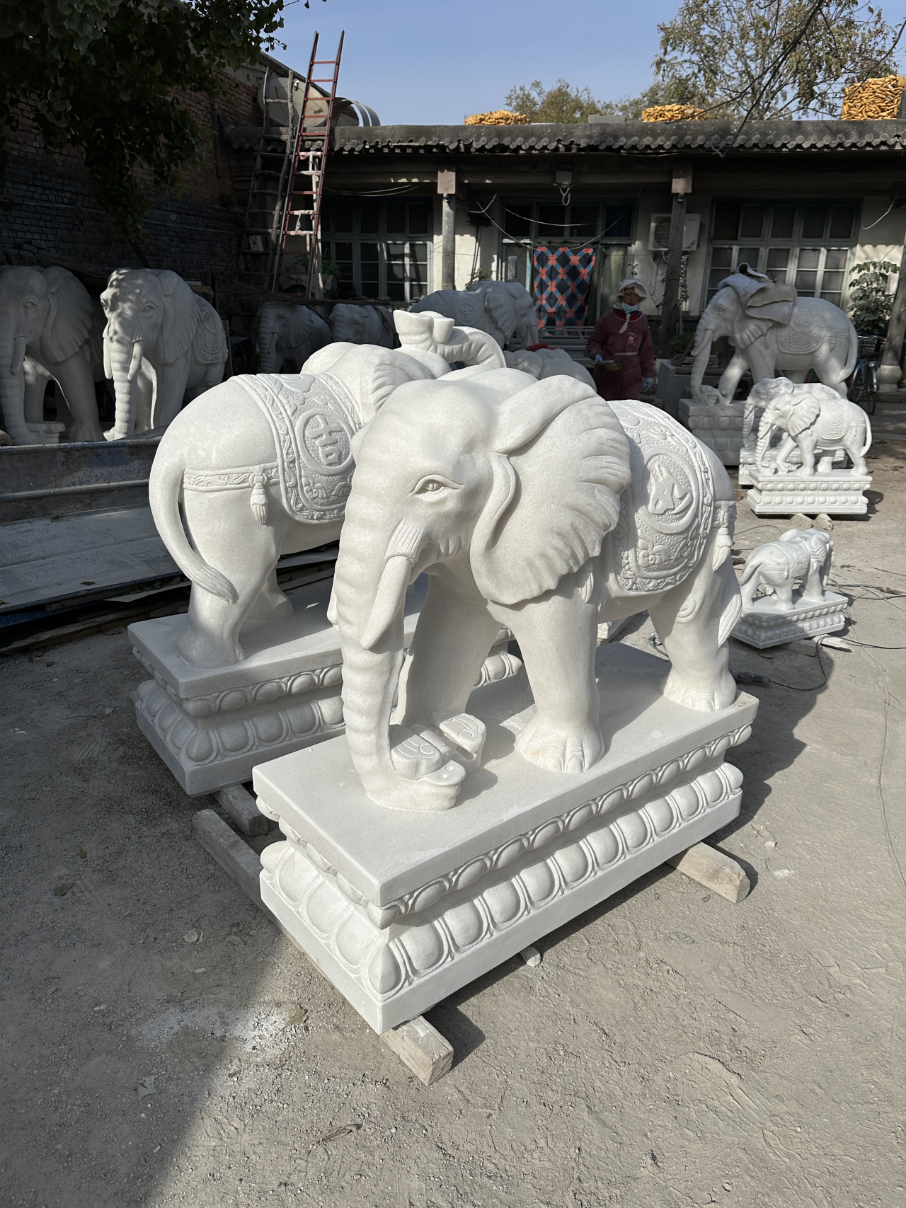 汉白玉石雕大象 吉祥如意象