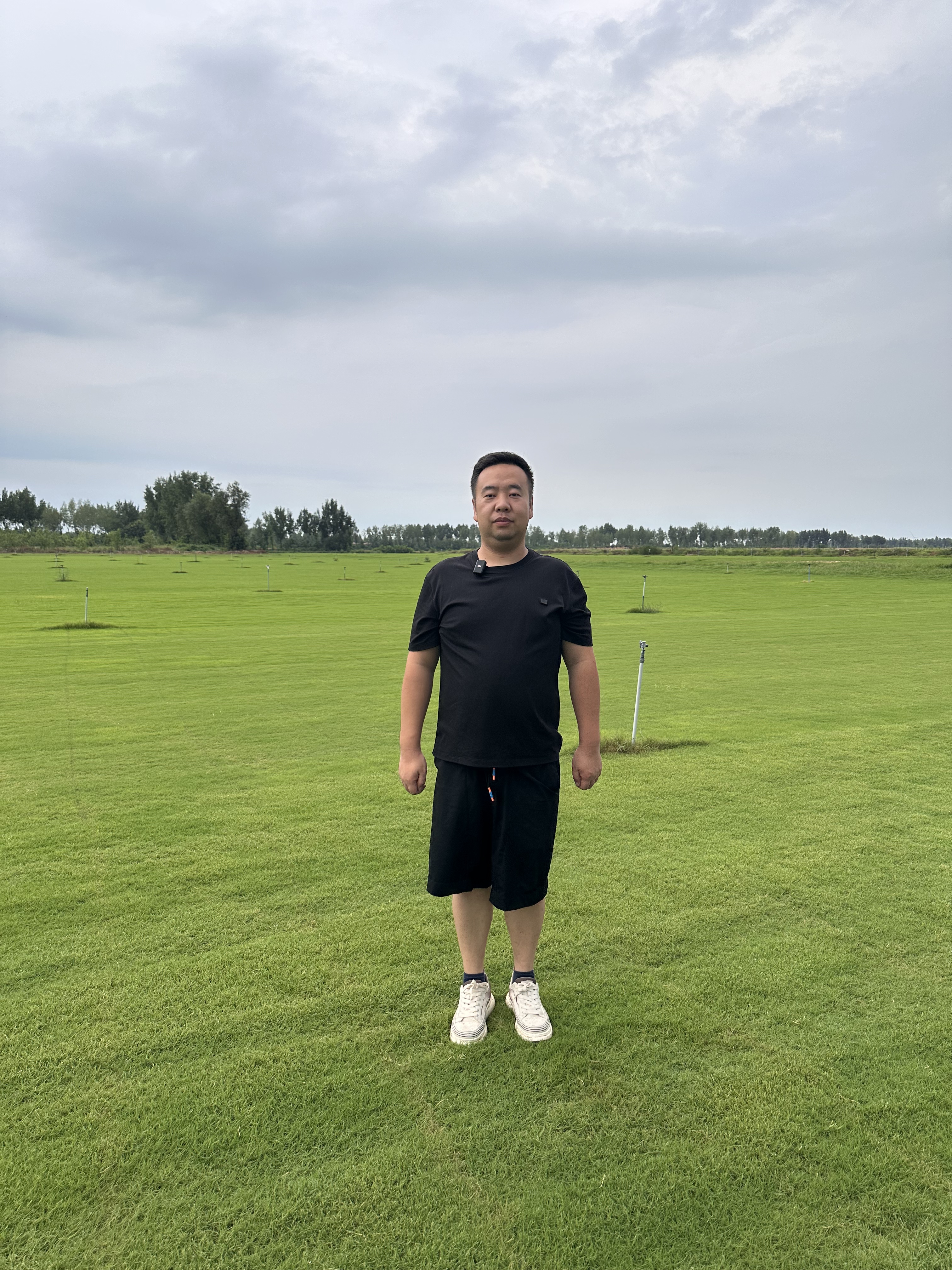 死穴2:乱选草 ×纯早熟禾铺厂区