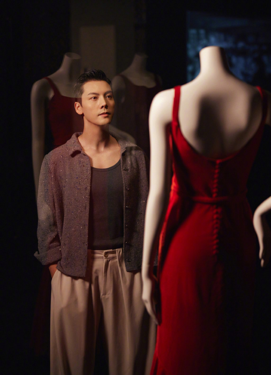 陈伟霆香奈儿活动美照