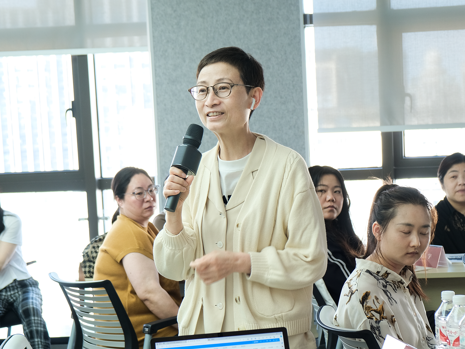 6月18日下午,上海远业律师事务所首期"开放日"沙龙