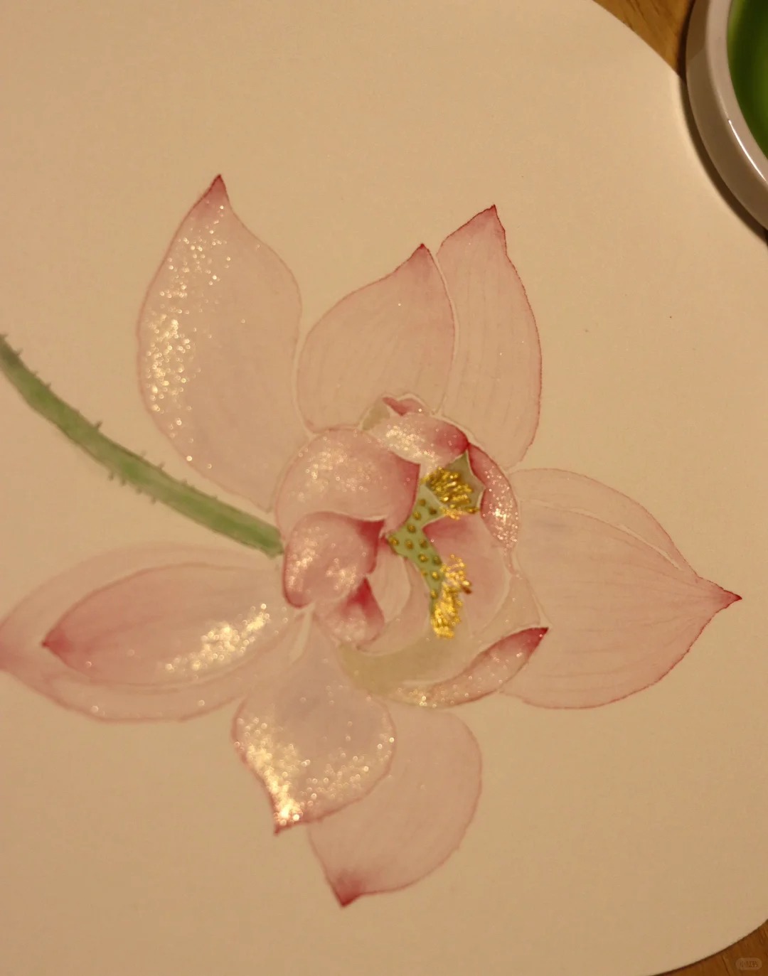 心若莲花万般禅 心若止水莲花开 佛教中,莲花有着清净和神圣的力量,是