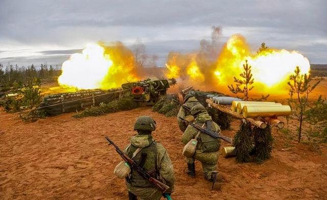 泽连斯基点名要求美英法加快供武!