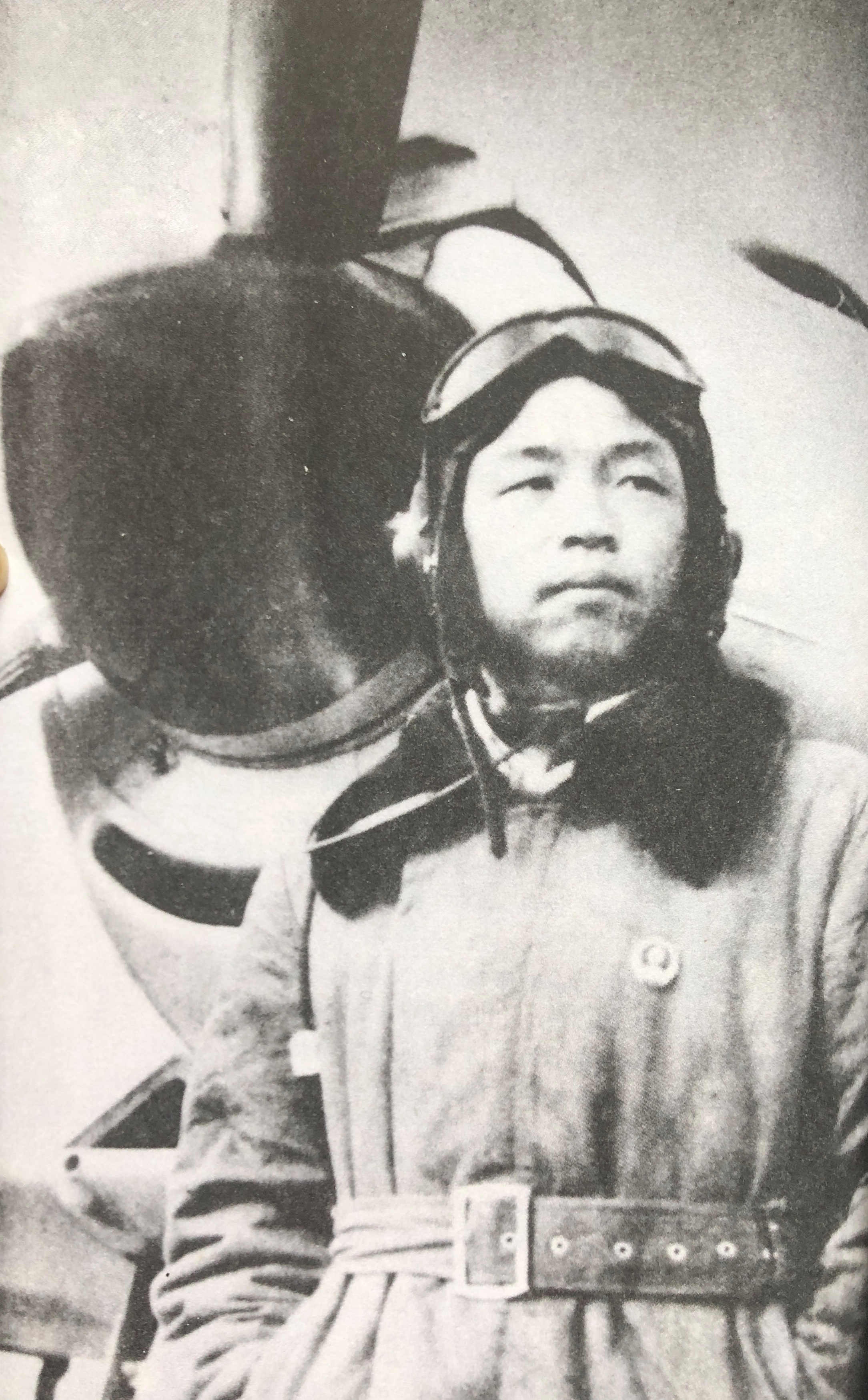 王天保驾驶苏制拉11活塞式螺旋桨战斗机,与美国空军进行了8