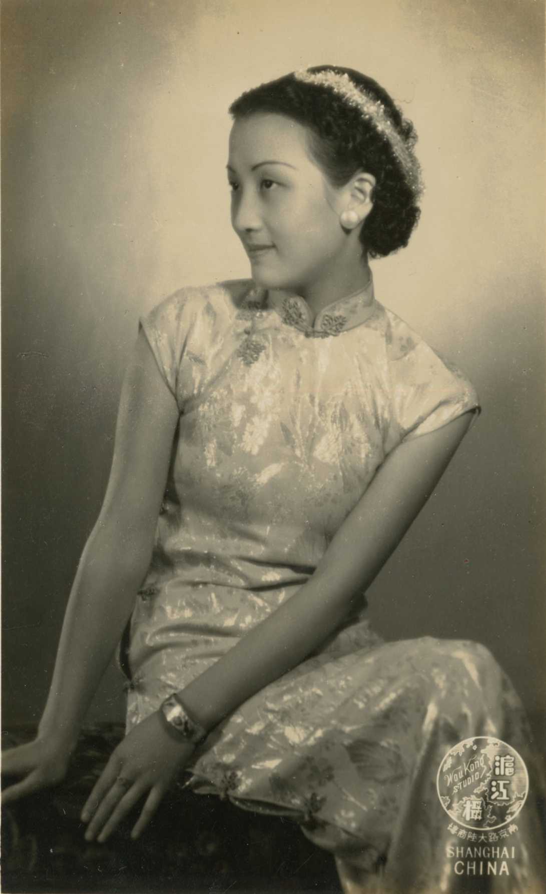动态连更挑战# 30年代沪江照相馆拍摄的周璇肖像照