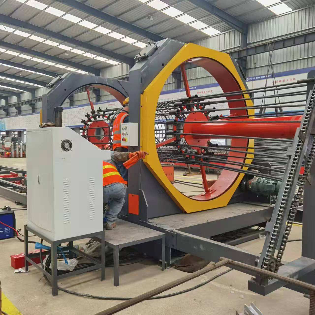 它能高效地生产出高质量的钢筋笼