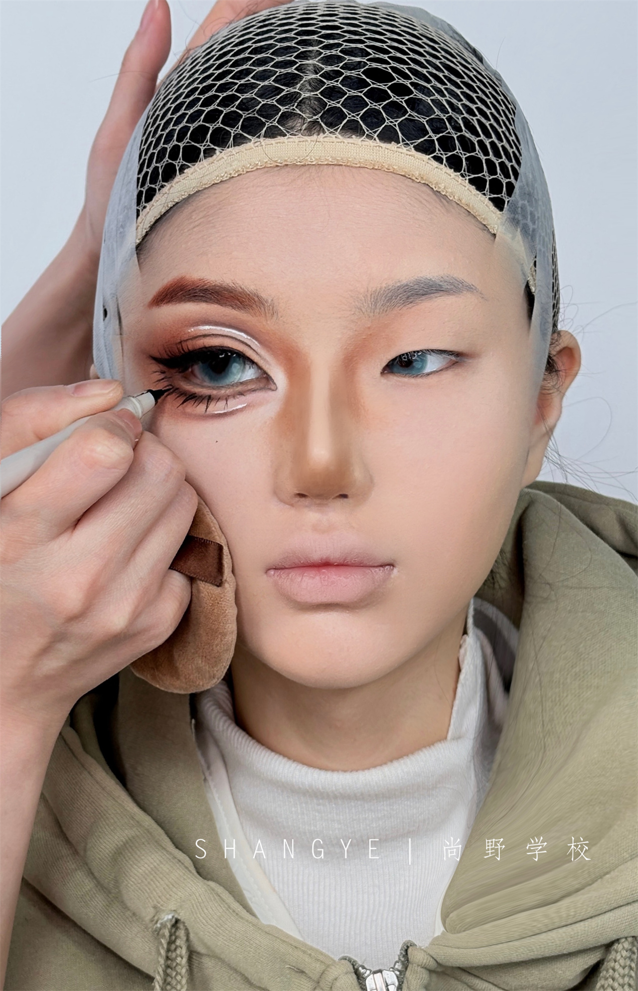 妆容男生化妆变成美女成男cos妆面男生化妆变女生美妆博主男生变女生