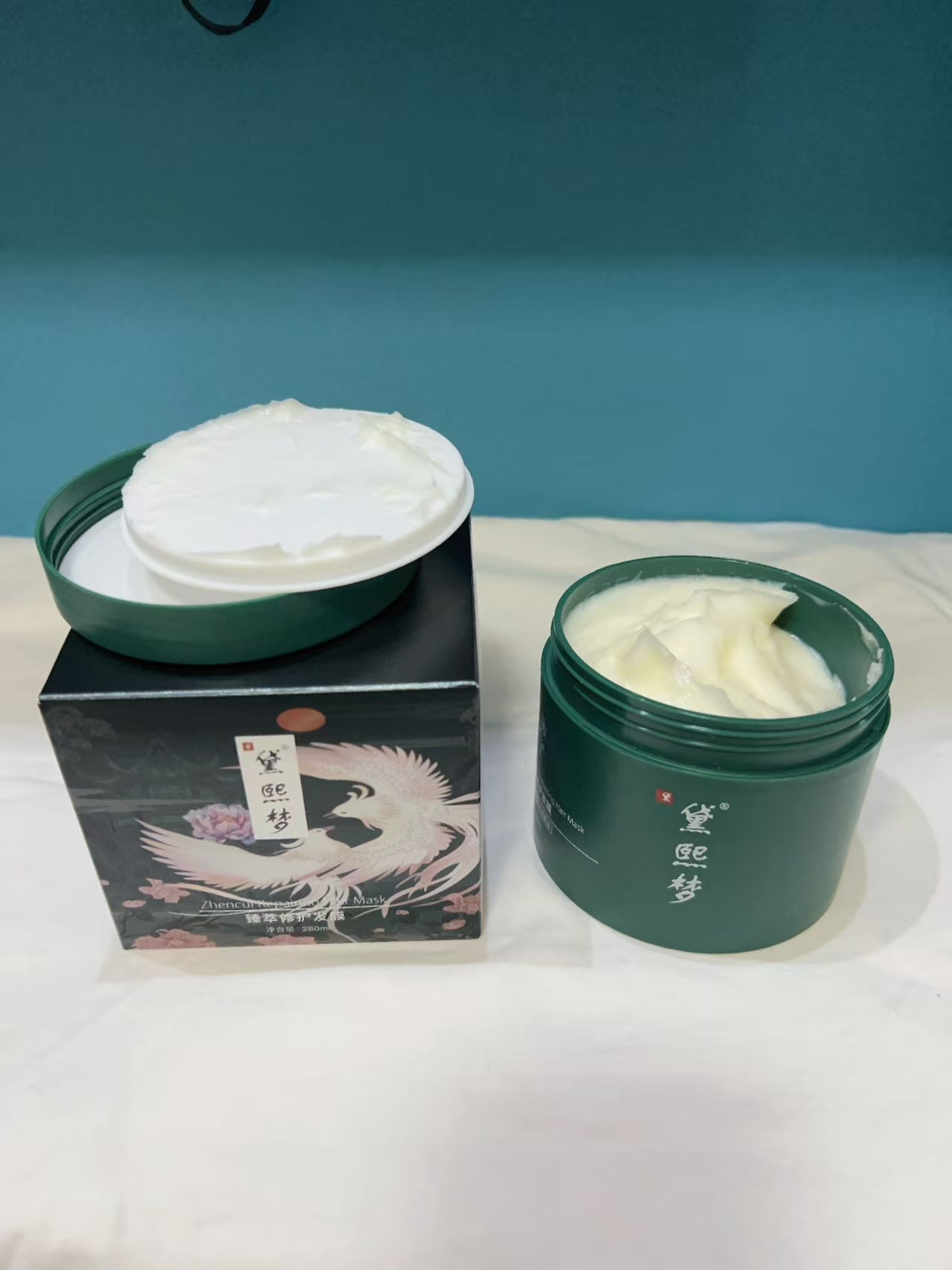 头发干枯燥怎么办?嘿小伙伴们发膜来袭让你的秀发也享受spa