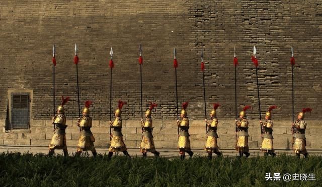 拯救太子的力量虽多,但大多数未能及时反应,这正是李世民在玄武门之变