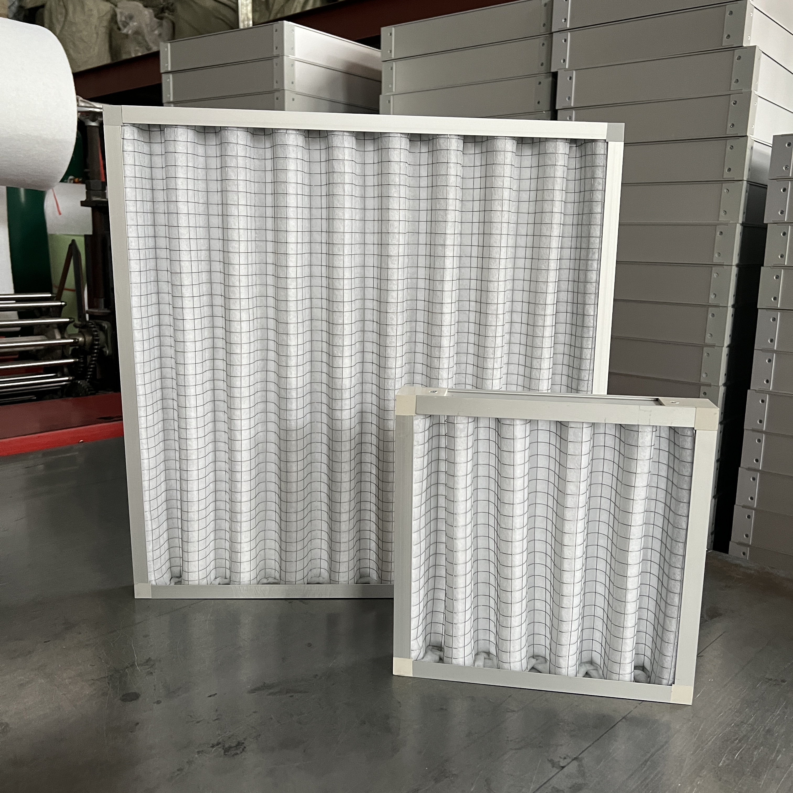 初效过滤器作用与用途 作用 初步过滤大颗粒杂质:初效过滤器主要用于