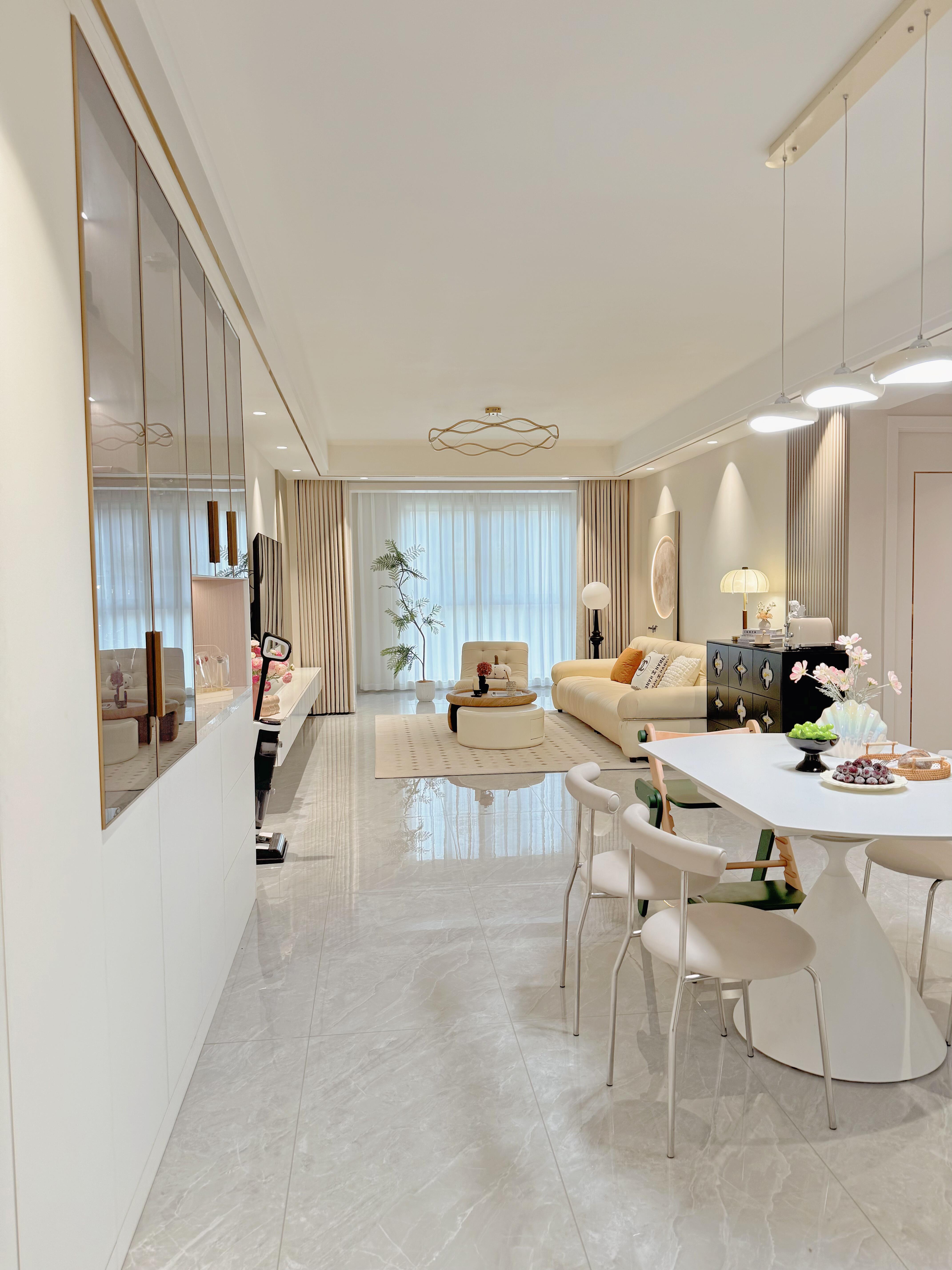 普通人第一次装修,也有了自己的dream house 我家建面120平,套内115平