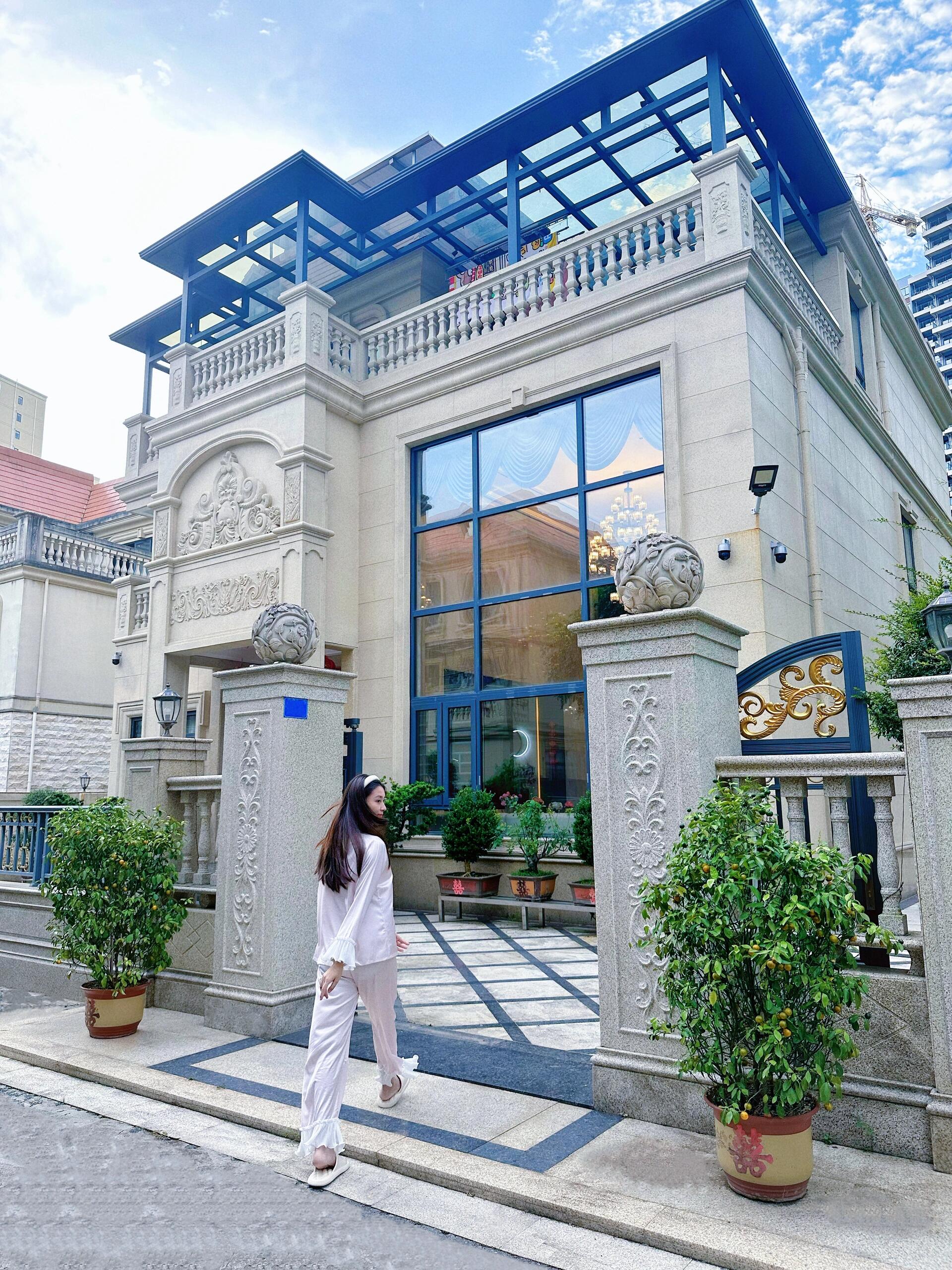 我好像过上了普通人里面最好的生活了 儿女双全有一