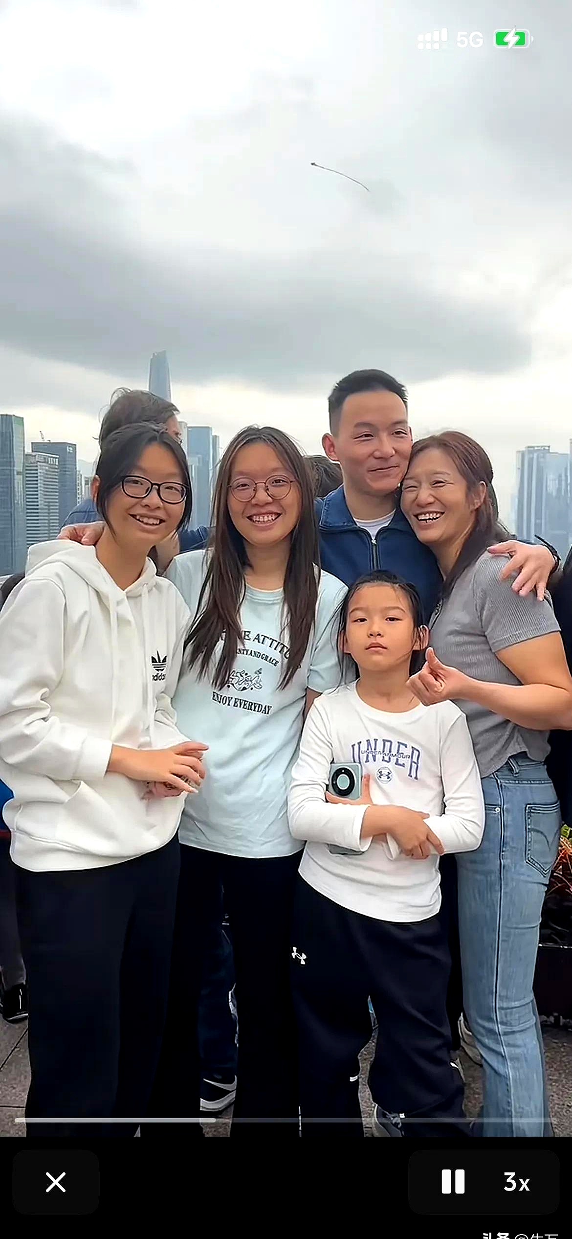 果然,这个家还得靠谢浩男,以前再大的矛盾,再