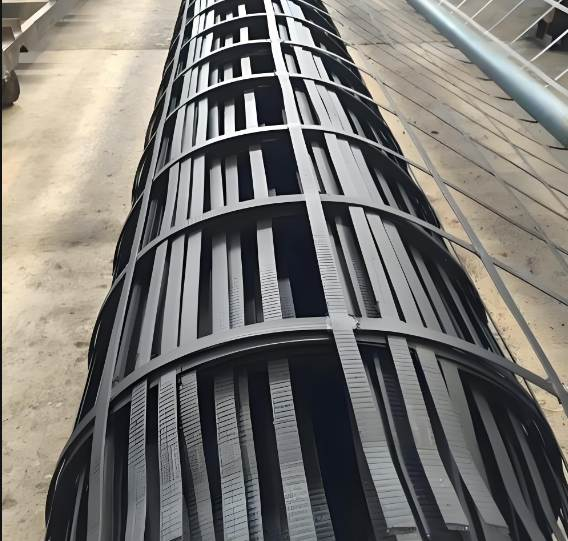 没错!就是华太钢塑土工格栅家的锁扣式钢塑土工格栅!