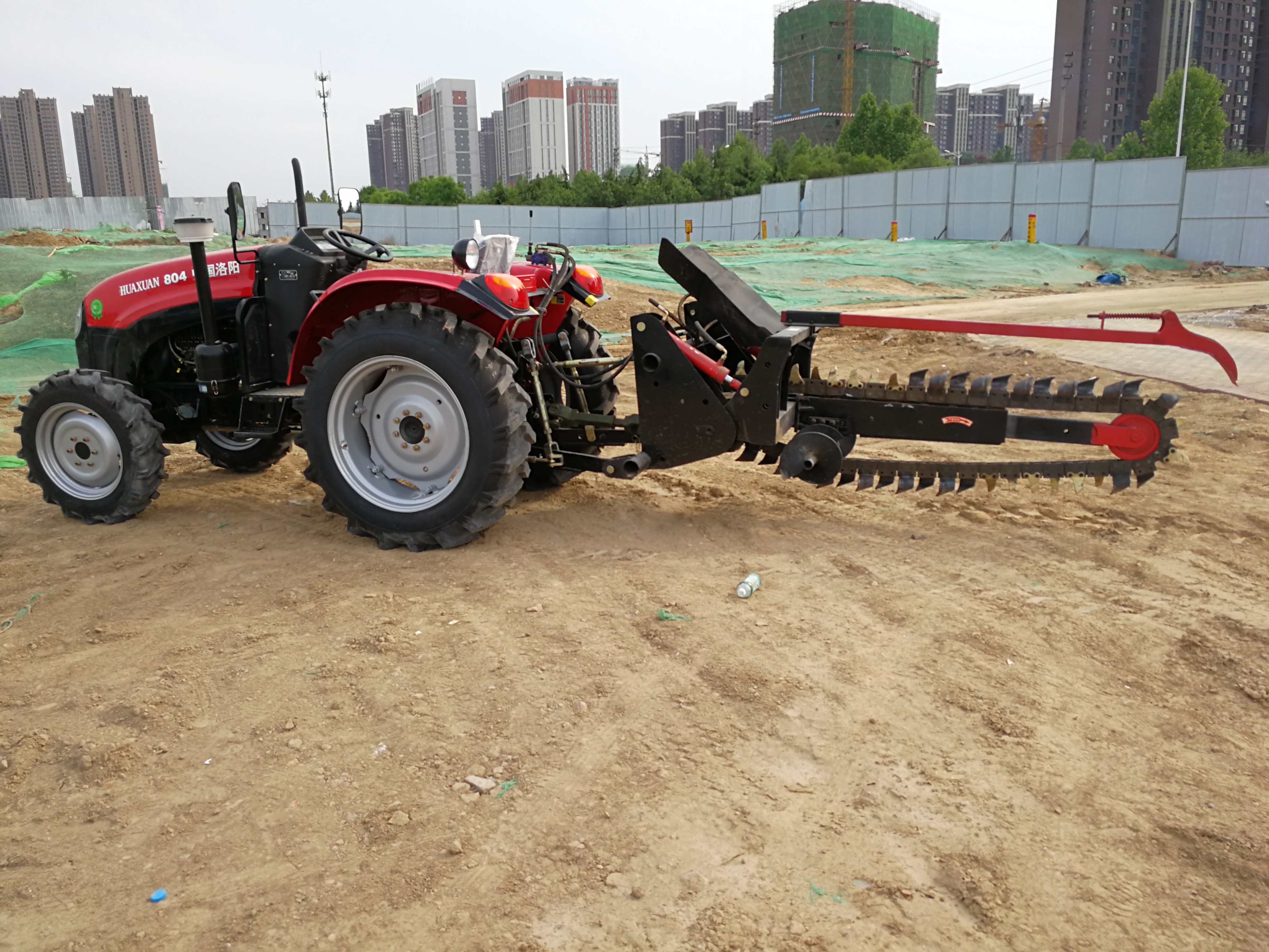 农用开沟机,土地开沟机,果园开沟机,地埋电缆开沟神器,大型地埋电缆放