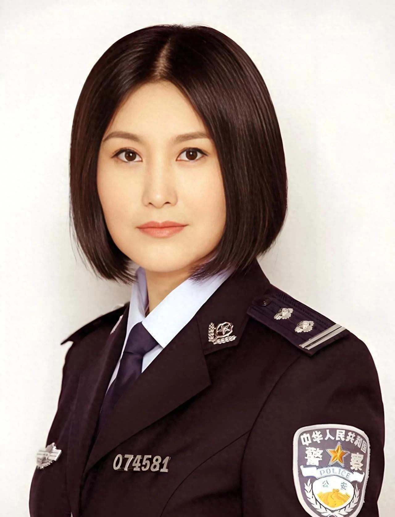 研究显示,每天喝两杯咖啡可能降低心脏病风险,但过量