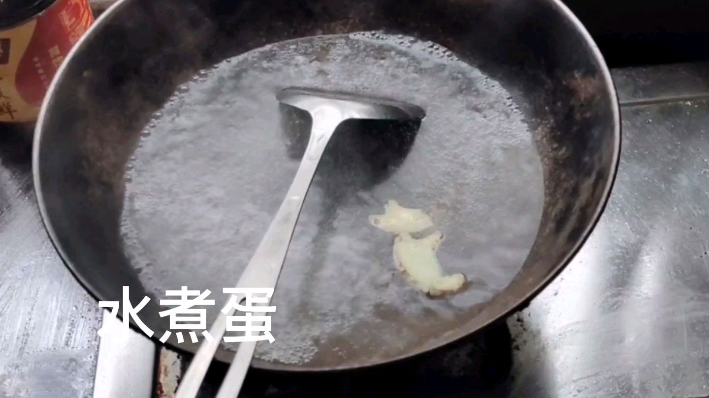 清淡的生活一份水煮蛋,炒豆腐,简单又好吃