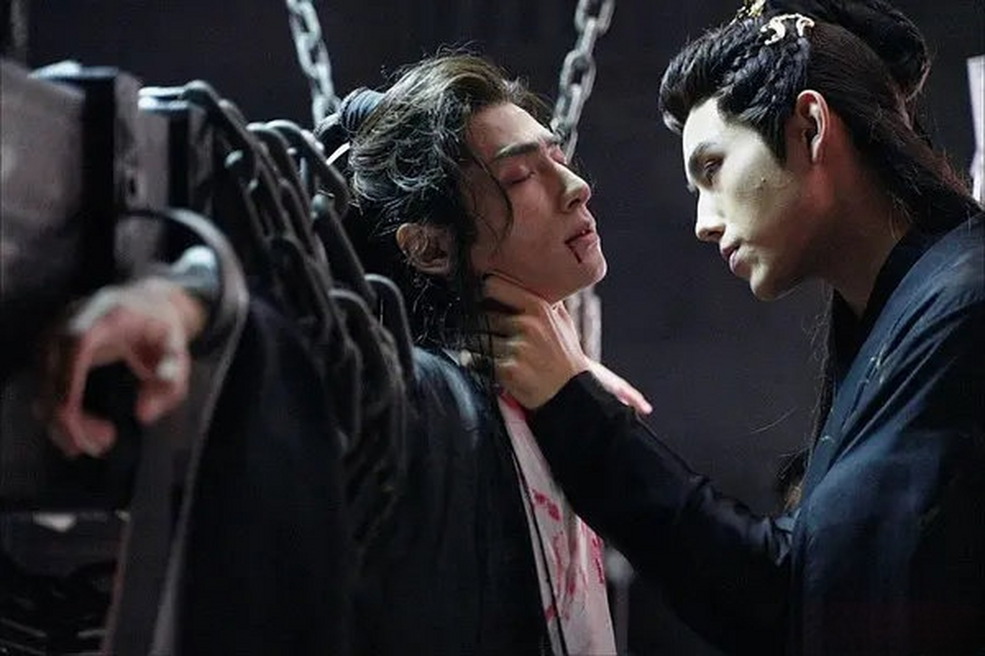 陈飞宇和罗云熙的《皓衣行》又有新图可以看了,这张图看起来很带感啊