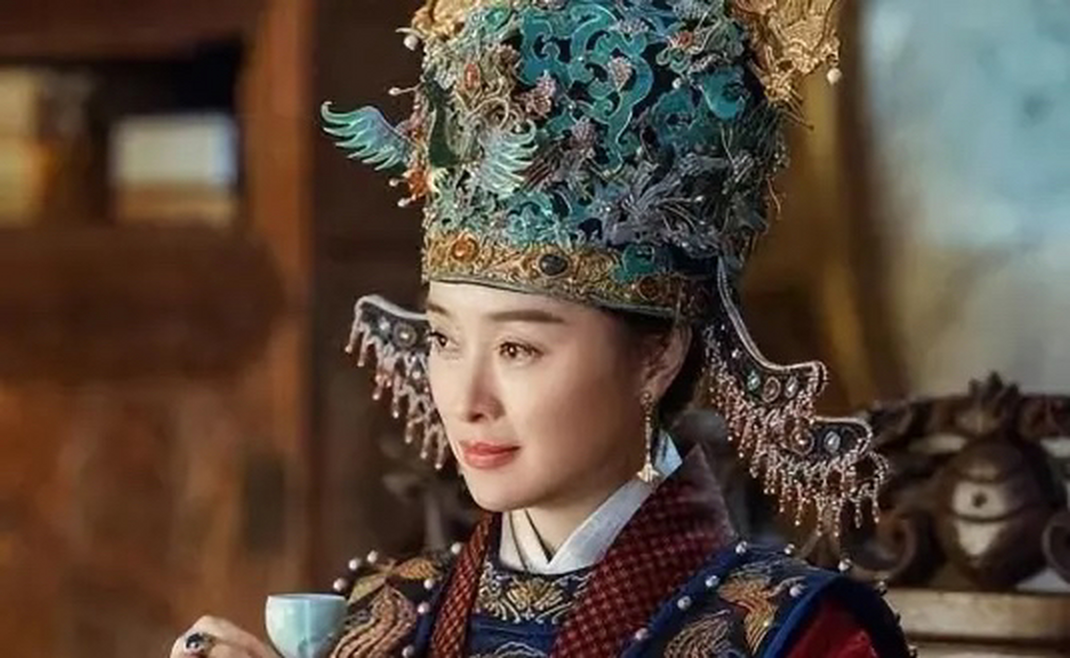 张皇后悲痛之余,却窃笑:郭贵妃啊,你可跑不了了.