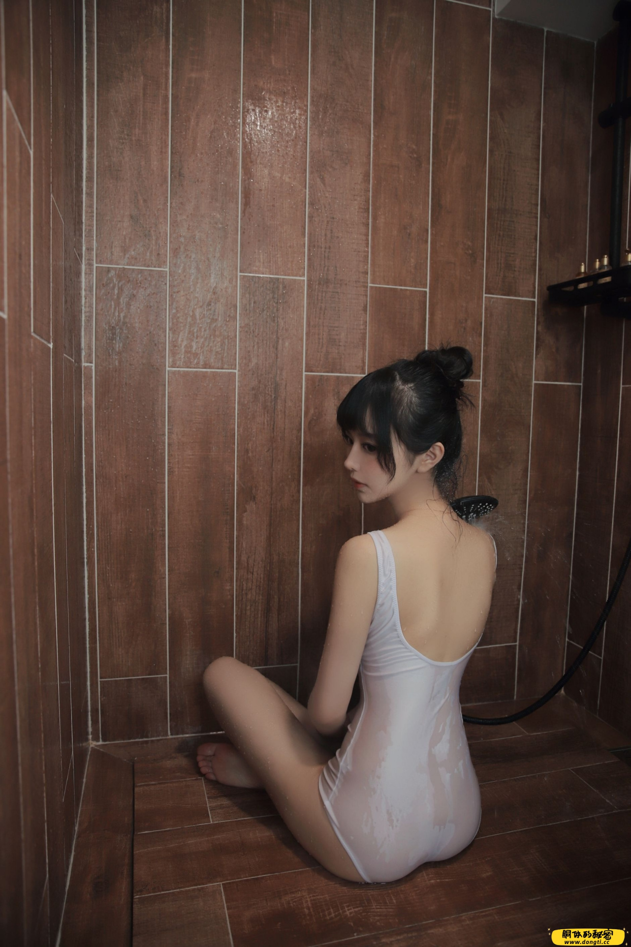 图片[17]-Shika小鹿鹿 – 半透浴室 22P 51MB-福利虾虾