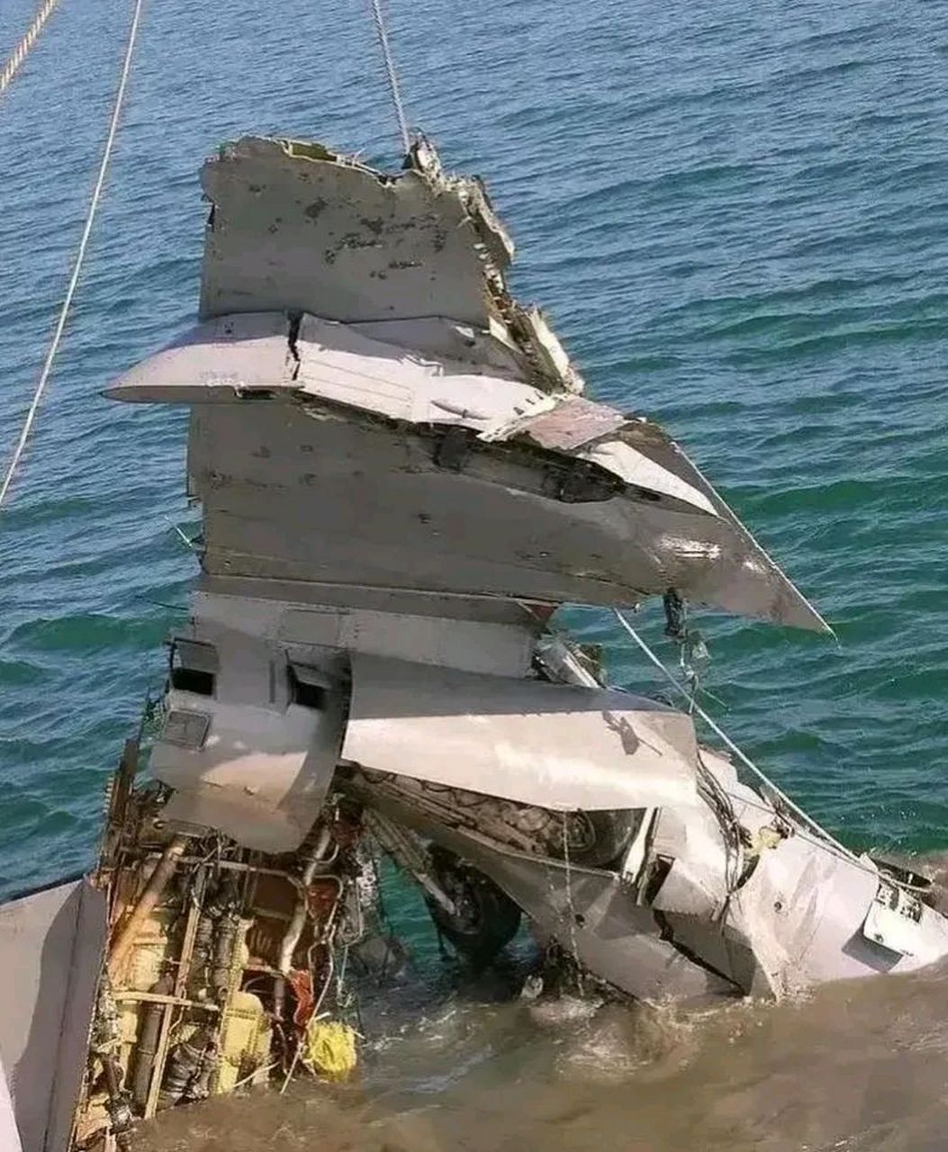 在成功打捞坠入黑海的美军mq-9"死神"武装无人机一段时间后,俄方终于