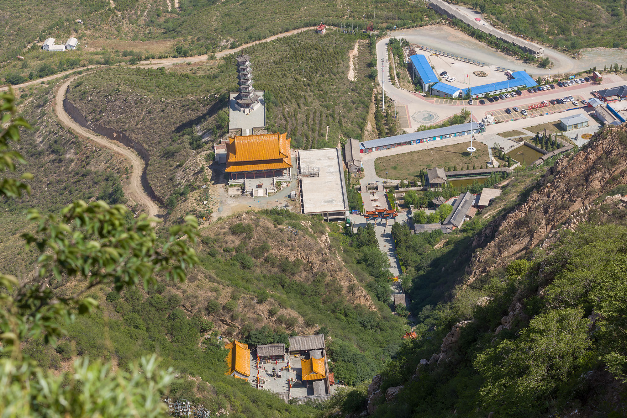 张家口鸡鸣山简介图片