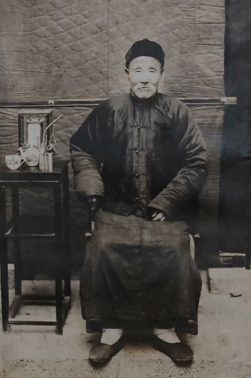 清末民初时期～山西晋商～老地主～老照片.