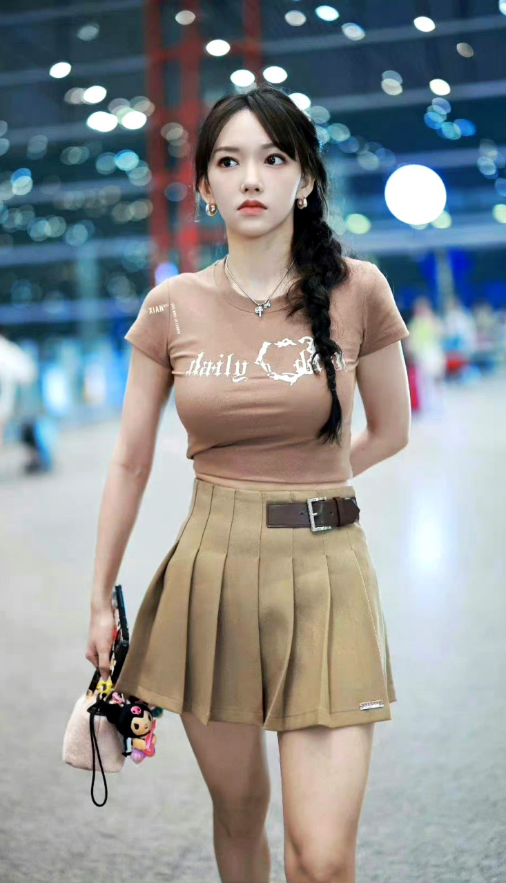 程潇路透 ,果然只有叫错的名字 没有取错的外号[滑稽]#养眼美女