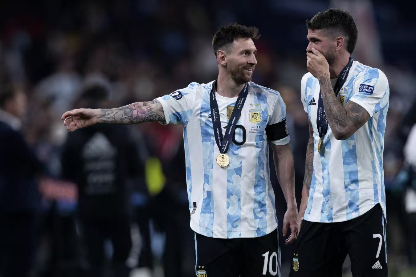 德保罗转会迈阿密现重大悬念!梅西去留成关键决定因素