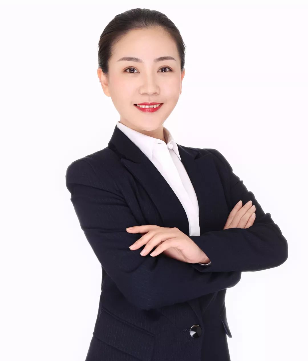 疯批家长带着超雄儿大闹校园,让我这个金牌教师磕头认错