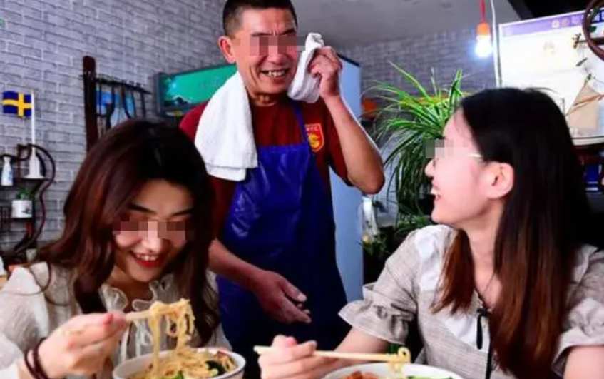 回顾:陕西牛大碗人肉案王琦被执行死刑,临刑前哭着抽完2根烟