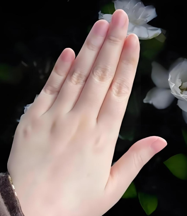 无名指比食指长者,观音菩萨:乃天界散仙转世,命里注定经历四种事