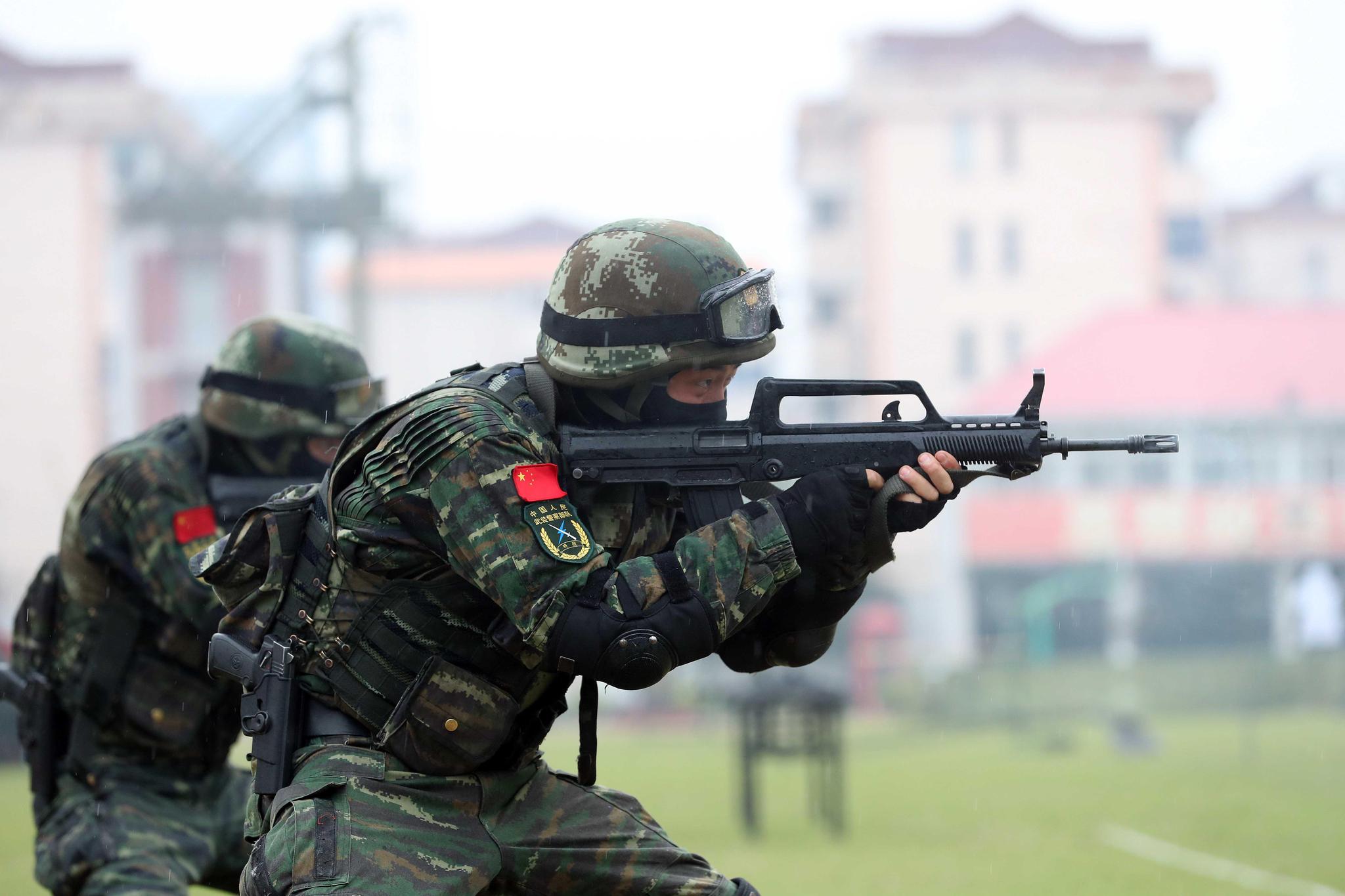 武警的衣服图片图片