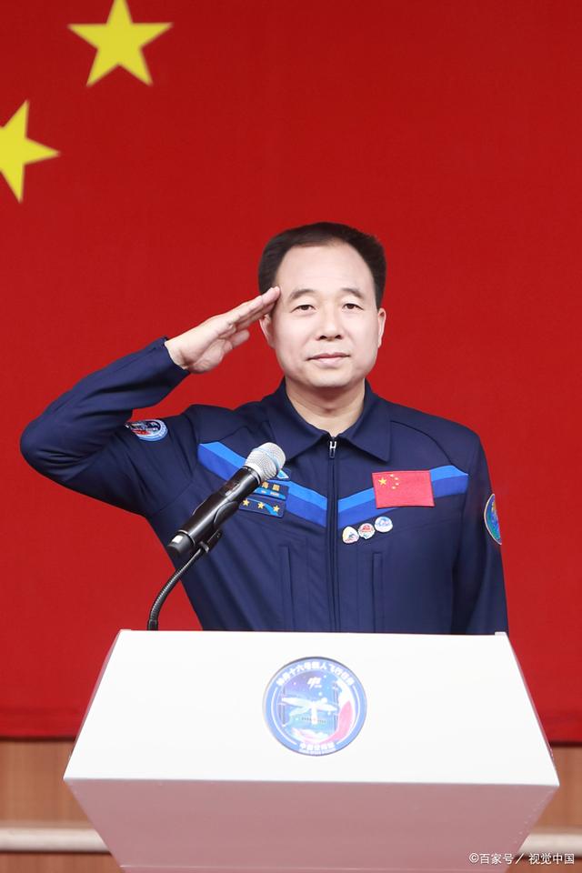解放军景海鹏将军,多了一颗"星",实至名归