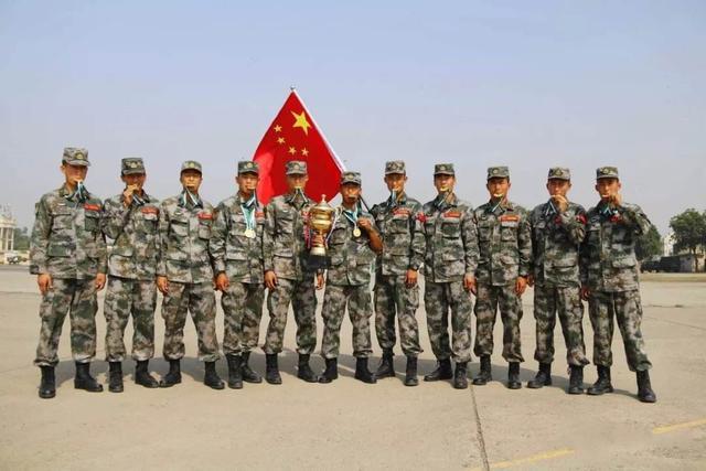 "特种兵"几年可以退伍?这些特种兵,部队都舍不得放走