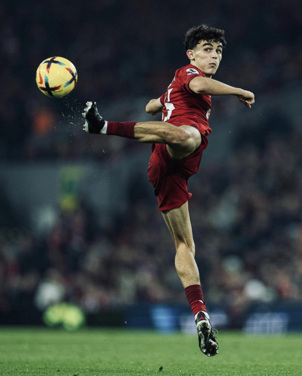 今日图评丨巴伊切蒂奇的功夫足球!