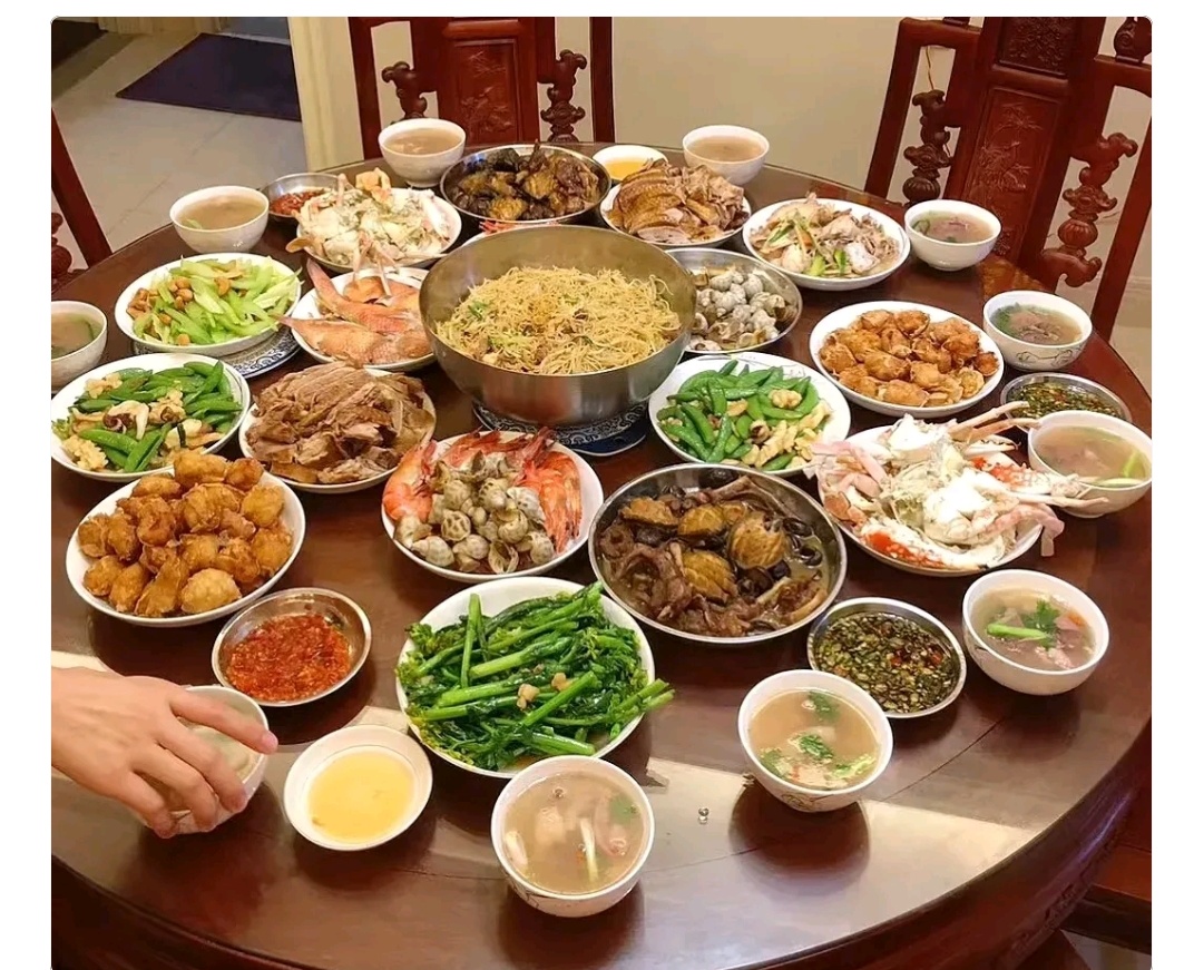 和老婆回娘家之后喝太多,我在休息时岳母突然进入了我的房间