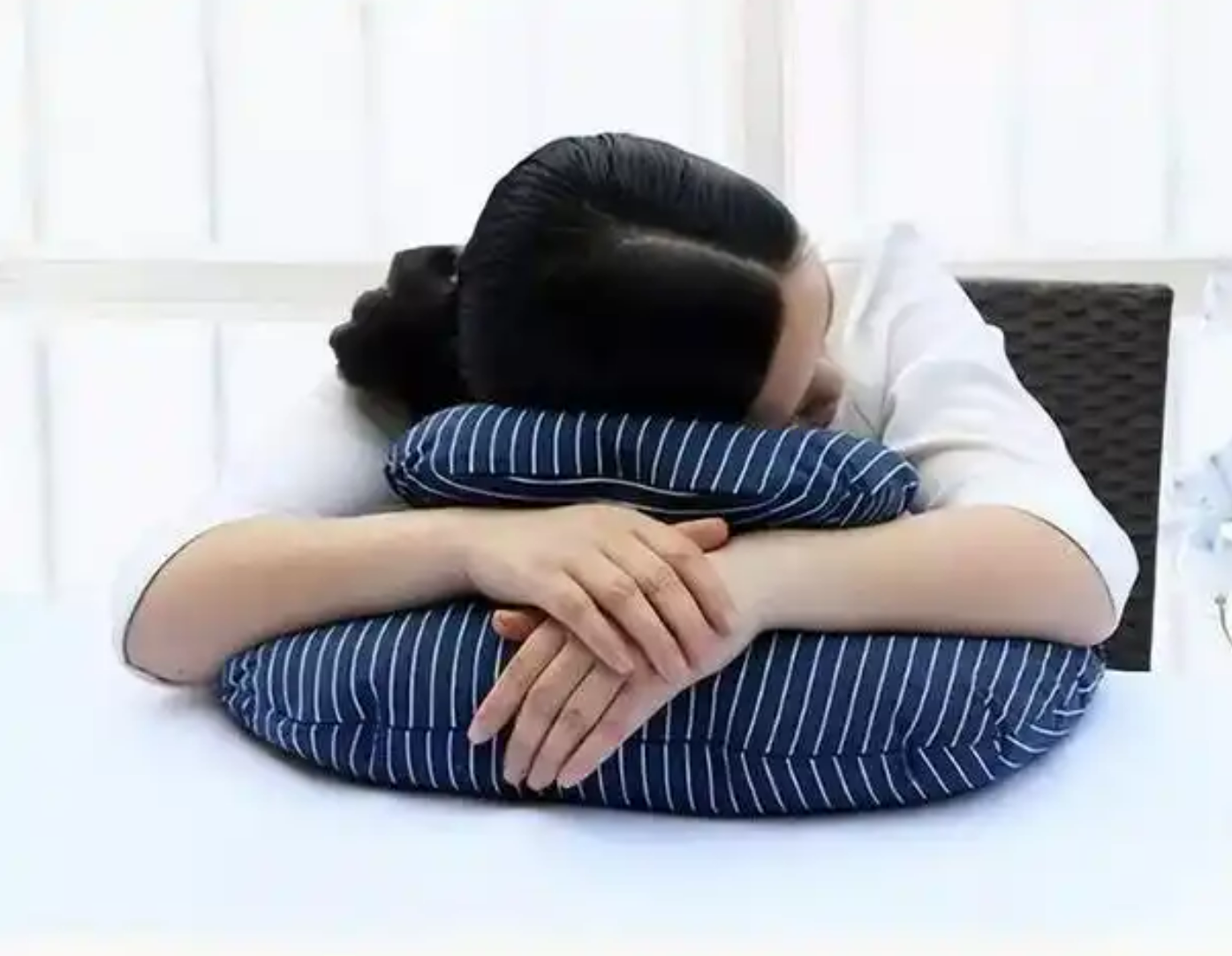 冬天还坚持睡午觉的人,身体会有哪些变化?