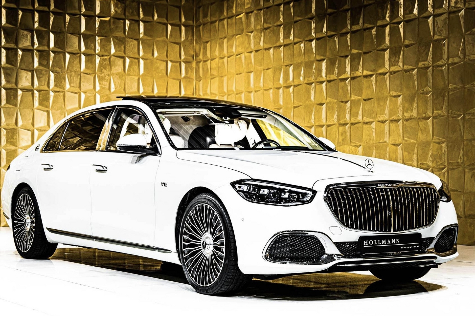 防弹奔驰迈巴赫s680平行进口国六