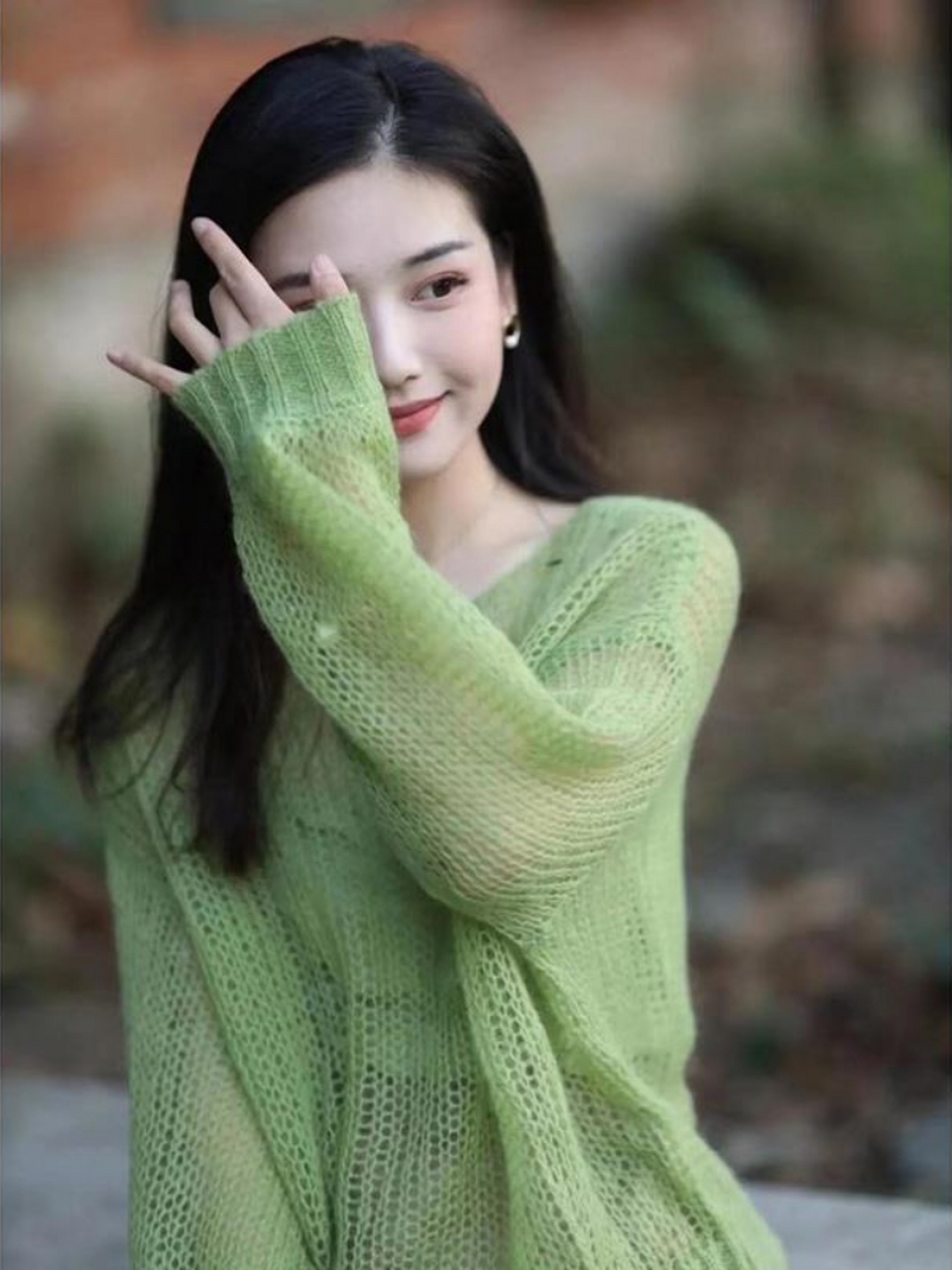 漂亮的女生,长发飘飘,皮肤白净,五官端正, 象仙女一样好看? #女装