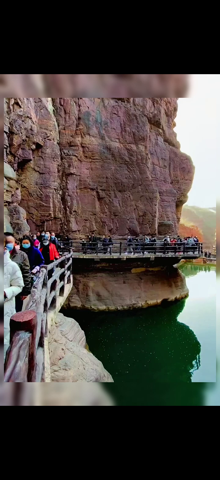 云台山音乐露营地 云台山温盘峪,又称红石峡