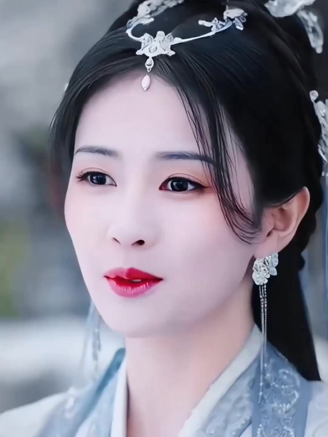 白鹿古灵精怪,角色演绎超贴切!