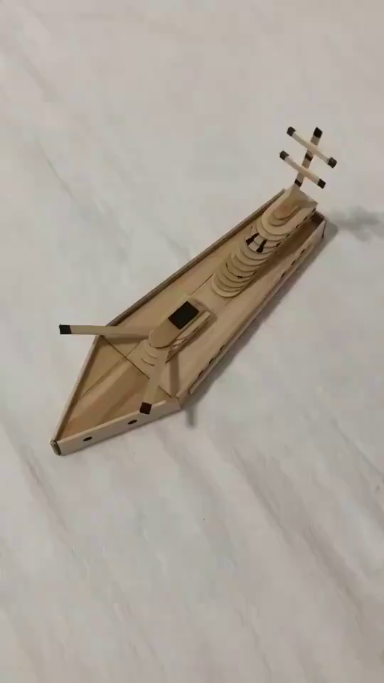 创意diy用棒冰棍做个手工小木船