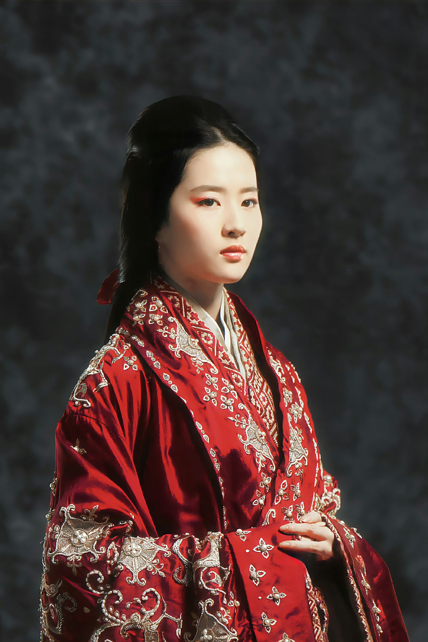 刘亦菲皇后凤袍