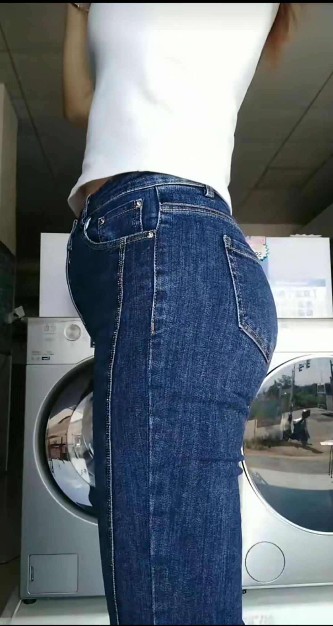 女人为什么会有小肚