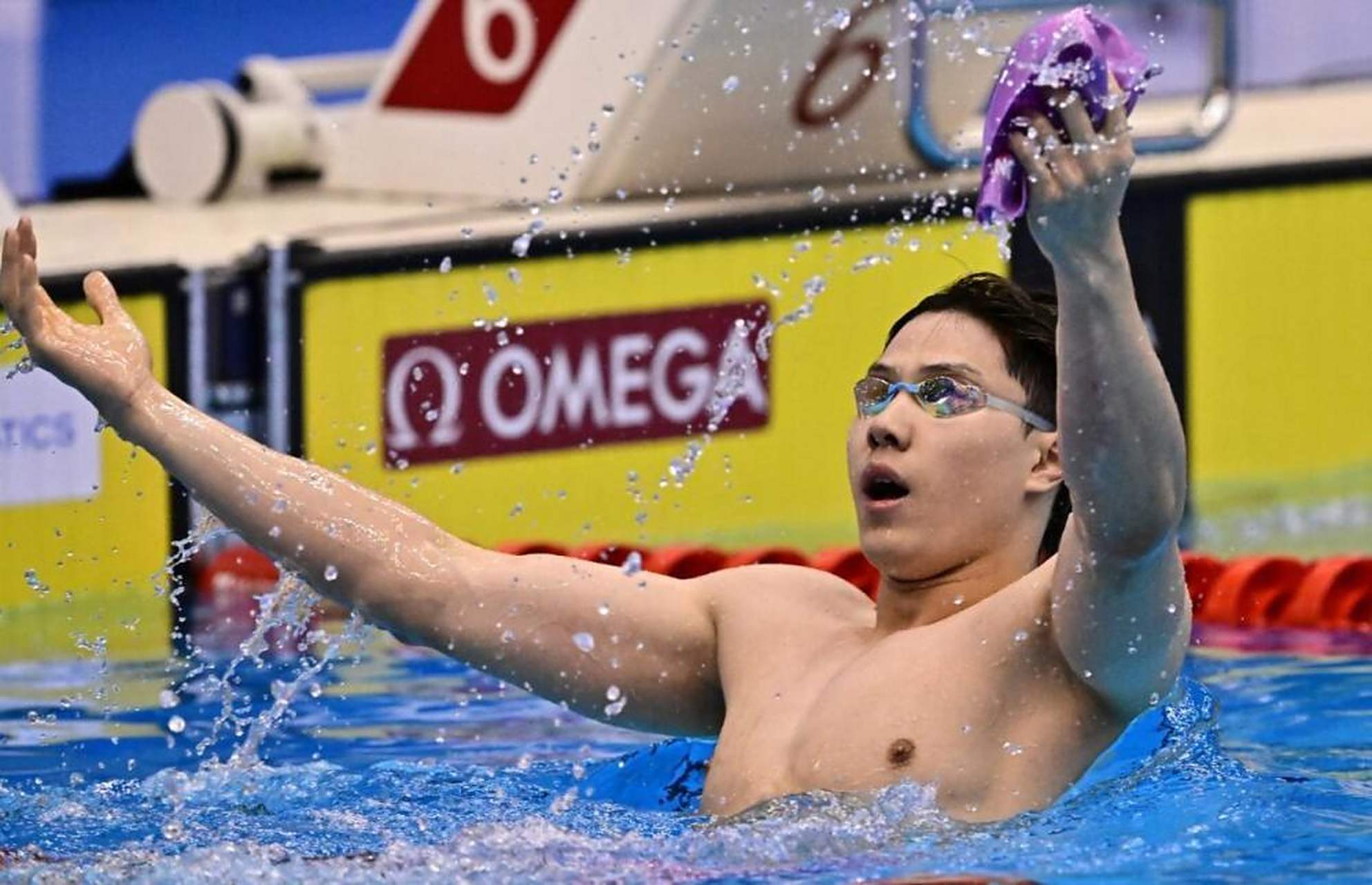 董志豪2分08秒04,获得第4名.